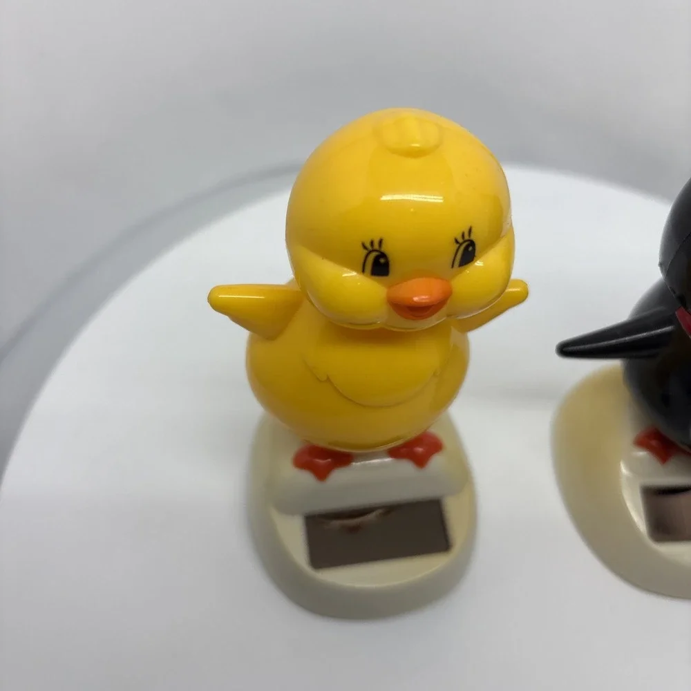 Vintage solar Powered Dancing Swinging‎ Penguin & Chick Bobble Dancer Toys Lot 2